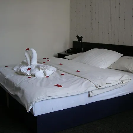 Hotel Pyramida